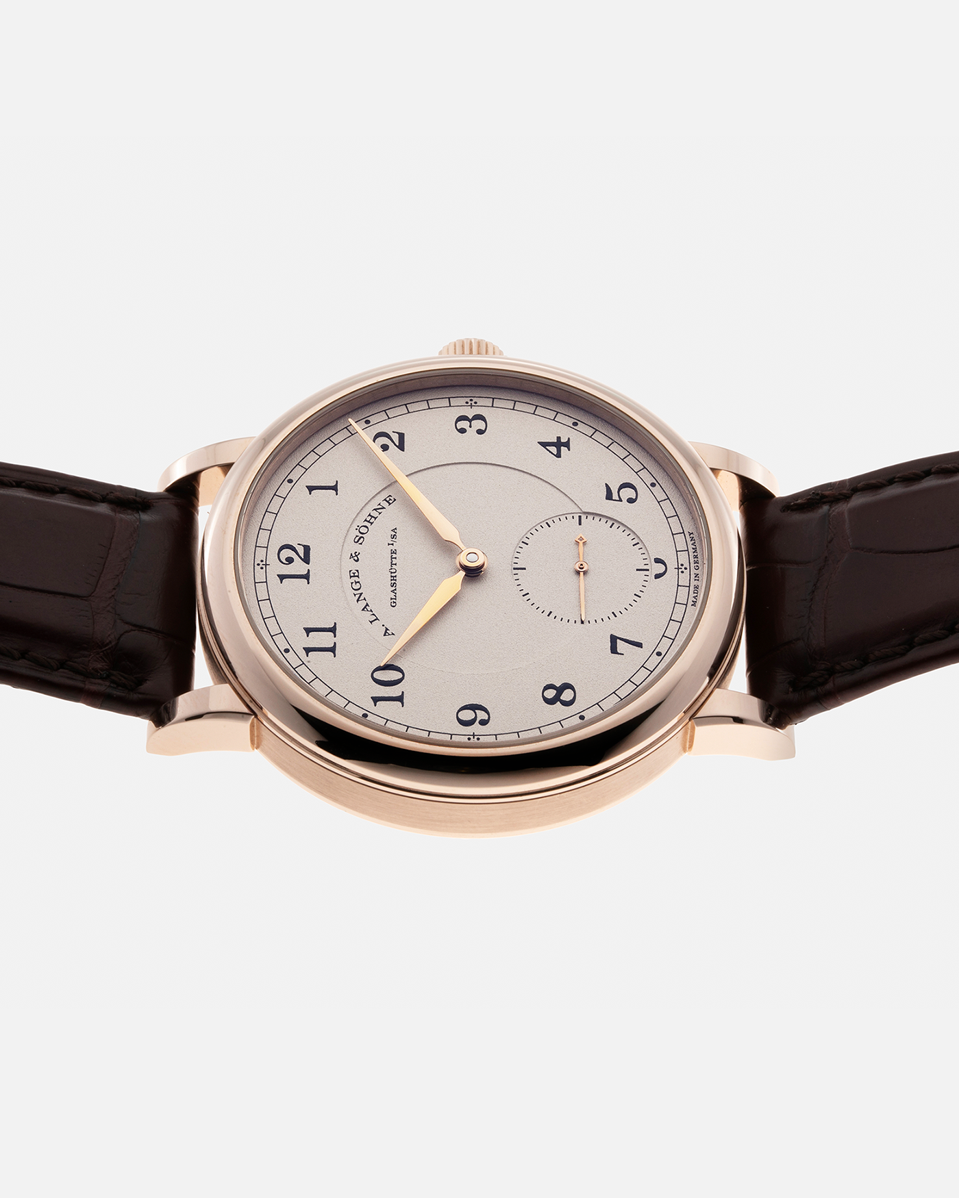 Brand: A. Lange & Söhne Year: 2015 Model: 1815 200th Anniversary F. A. Lange, Limited Edition of 200 pieces Ref Number: 236.050 Material: Honey Gold Movement: A. Lange & Söhne Cal. L051.1, Manual-Winding Case Diameter: 40mm Strap: A. Lange & Söhne Brown Alligator with Signed Honey Gold Tang Buckle