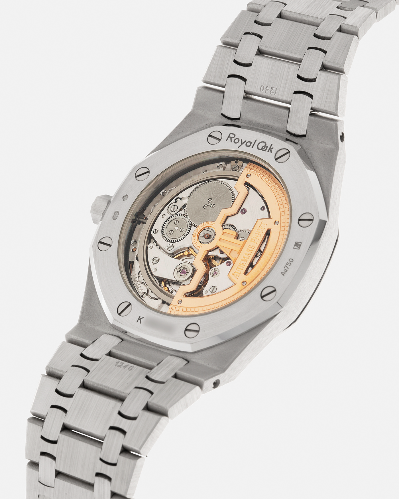 Brand: Audemars Piguet
Year: 2019
Model: Royal Oak
Reference Number: 15202BC.OO.1240BC.01
Material:18-carat White Gold
Movement: Audemars Piguet Cal. 2121 (JLC-derived), Self-Winding
Case Dimensions: 39mm x 8.1mm (48mm Lug-to-Lug)
Bracelet: Audemars Piguet 18-carat White Gold Integrated Bracelet with Signed Clasp