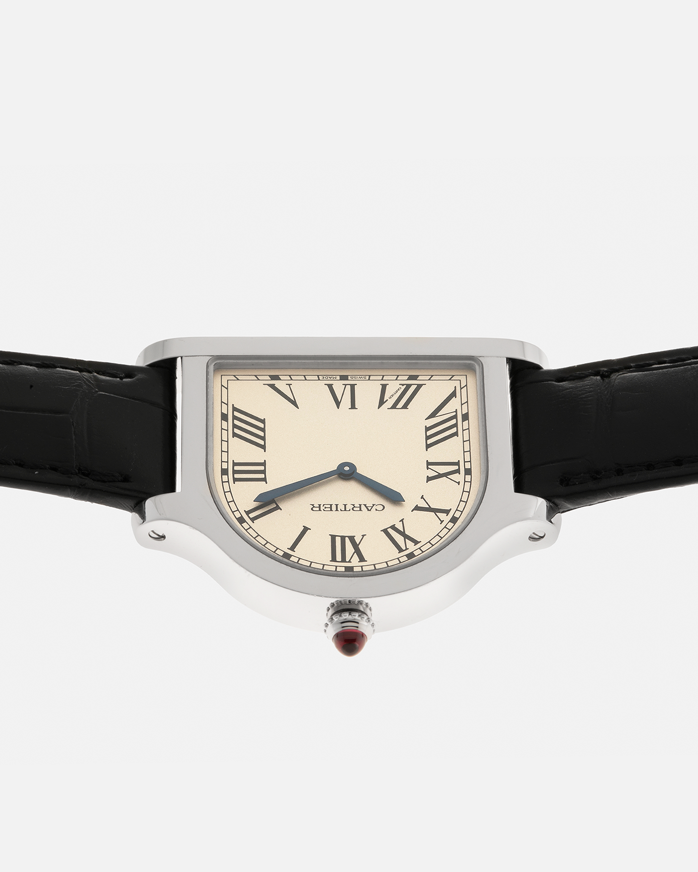 Brand: Cartier
Year: 2021
Model: Cartier Privé Collection Cloche De Cartier, Limited to 100 Pieces
Reference: CRWGCC0004 / 4338
Material: Platinum 950
Movement: Cartier Cal. 1917MC, Manual-Winding
Case Dimensions: 37.15mm x 28.75mm x 6.7mm (Lug-to-Lug 37mm)
Lug Width: 16mm
Strap: Cartier Black Alligator Strap with Signed Platinum 950 Tang Buckle