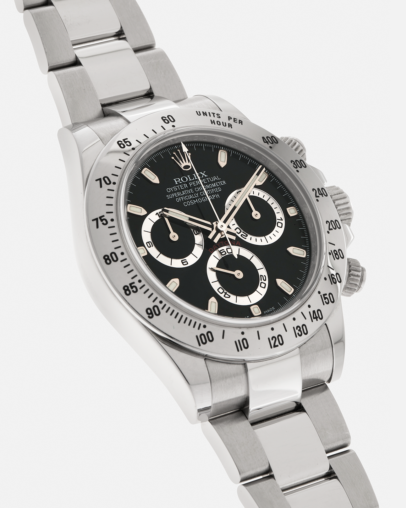 Brand: Rolex
Year: 2010s
Model: Cosmograph Daytona
Reference: 116520
Material: Stainless Steel
Movement: Rolex Cal. 4130, Self-Winding
Case Dimensions: 40mm x 12mm (Lug-to-Lug 47mm)
Lug Width: 20mm
Bracelet: Rolex Stainless Steel Oyster Bracelet with Signed Deployant Clasp