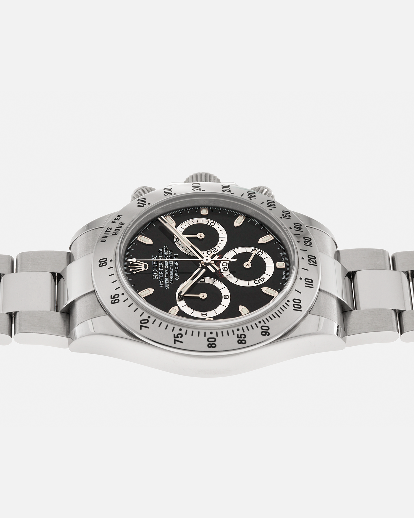 Brand: Rolex
Year: 2010s
Model: Cosmograph Daytona
Reference: 116520
Material: Stainless Steel
Movement: Rolex Cal. 4130, Self-Winding
Case Dimensions: 40mm x 12mm (Lug-to-Lug 47mm)
Lug Width: 20mm
Bracelet: Rolex Stainless Steel Oyster Bracelet with Signed Deployant Clasp