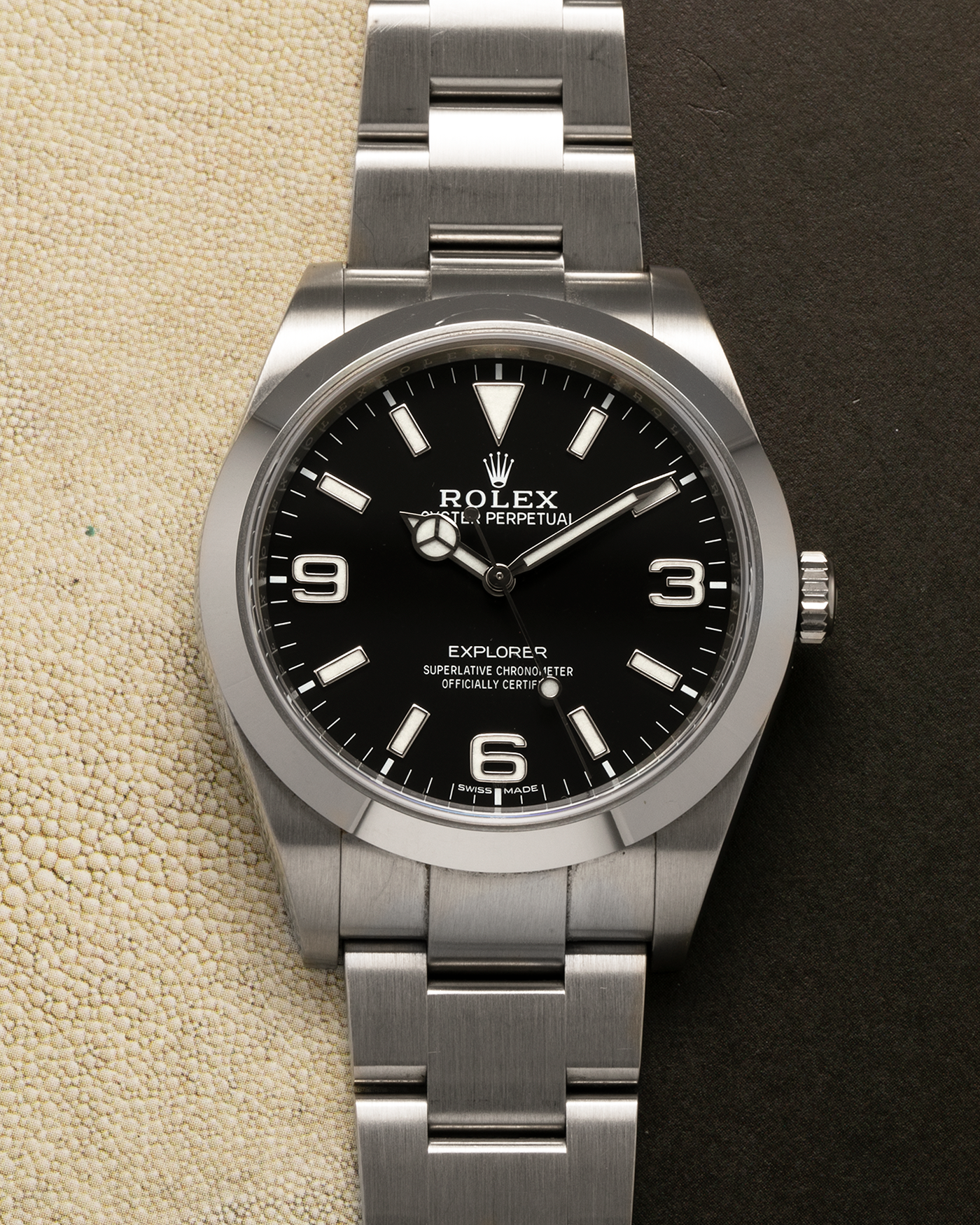 Brand: Rolex Year: 2018 Model: Oyster Perpetual Explorer I Reference Number: 214270 Case Material: Oystersteel (904L Stainless Steel) Movement: Rolex Cal. 3132, Self-Winding Case Diameter: 39mm Lug Width: 20mm Bracelet: Rolex Oyster Bracelet in Oystersteel with Signed Oysterlock Clasp