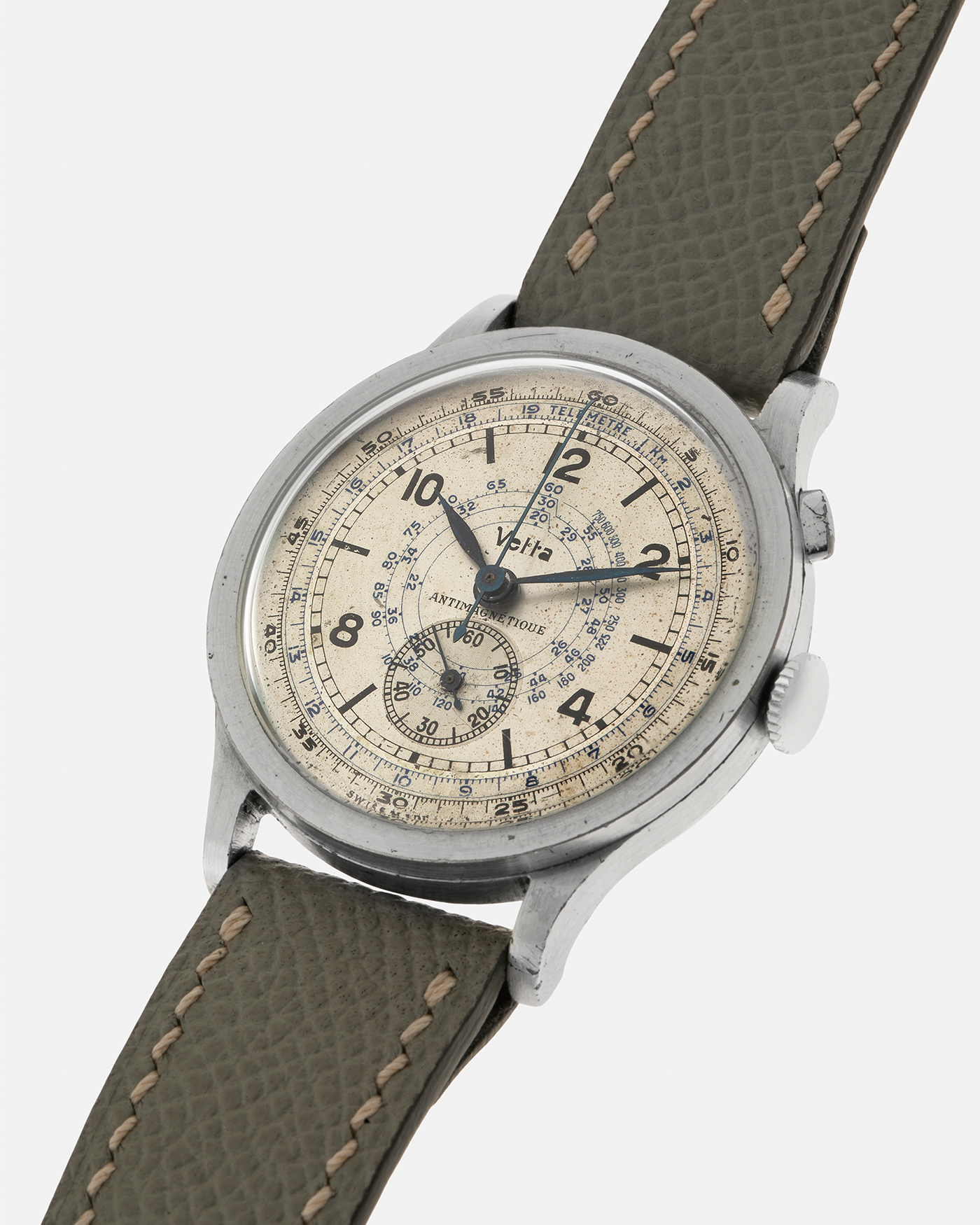 Brand: Vetta
Model: Monopusher Chronograph
Year: 1930s
Material: Nickel Chrome
Movement: Venus Cal. 75, Manual-Winding
Case Diameter: 37mm x 12.5mm (Lug-to-Lug 43.5mm)
Lug Width: 19mm
Strap: Unnamed Generic Grey Leather Strap